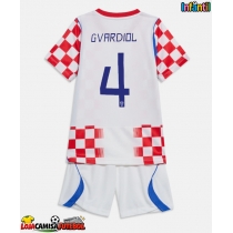 Camisa de Futebol Croácia Josko Gvardiol #4 Equipamento Principal Infantil Mundo 2026 Manga Curta (+ Calças curtas)